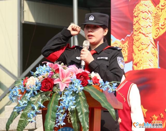 女巡特警进校园！从此以后她们成了“校园卫士”-9.jpg
