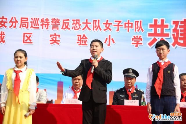 女巡特警进校园！从此以后她们成了“校园卫士”-10.jpg