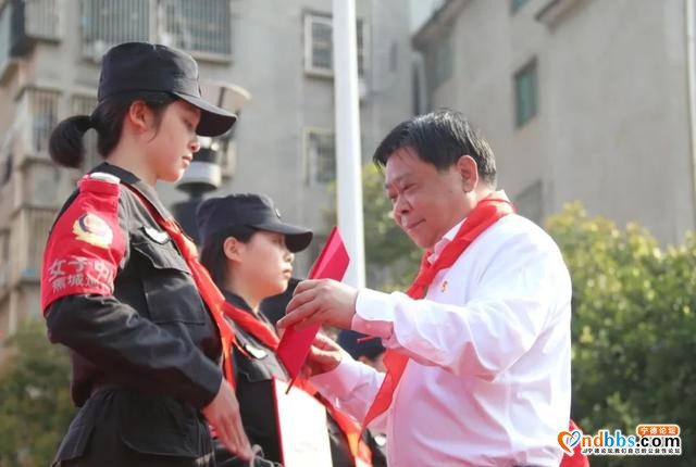 女巡特警进校园！从此以后她们成了“校园卫士”-11.jpg