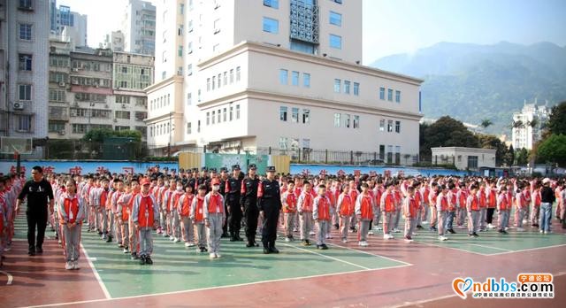 女巡特警进校园！从此以后她们成了“校园卫士”-13.jpg