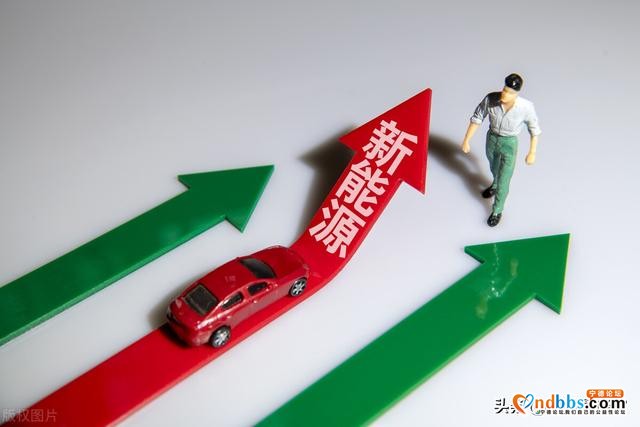 宁德时代：刚刚为华为第一辆车提供，可实现续航708公里的锂电池-4.jpg