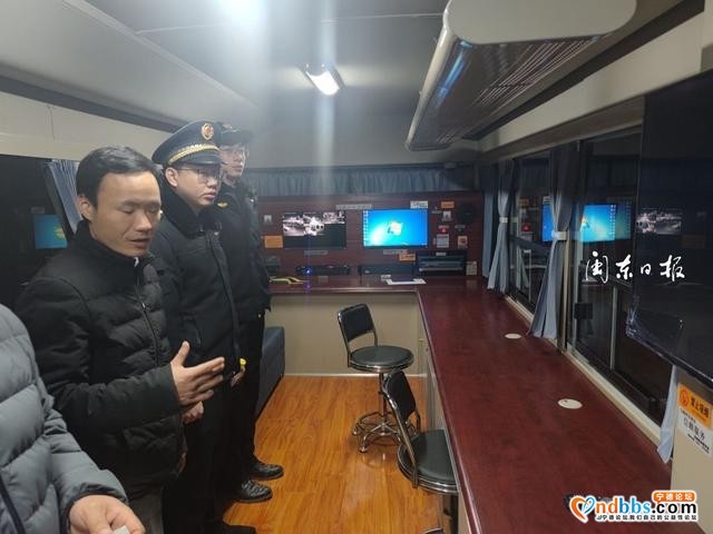 新鲜！您发现市区街头的“最新款大巴”了吗？有这些用途……-3.jpg