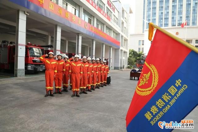 “这场拉练很有料”--支队开展政治工作协作区党团群业务工作实操拉练-8.jpg