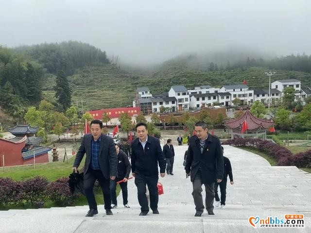 蕉城霍童镇开展“重温革命历史 汲取奋进力量”党史学习教育党日活动暨党委理论学习中心组学习会-2.jpg