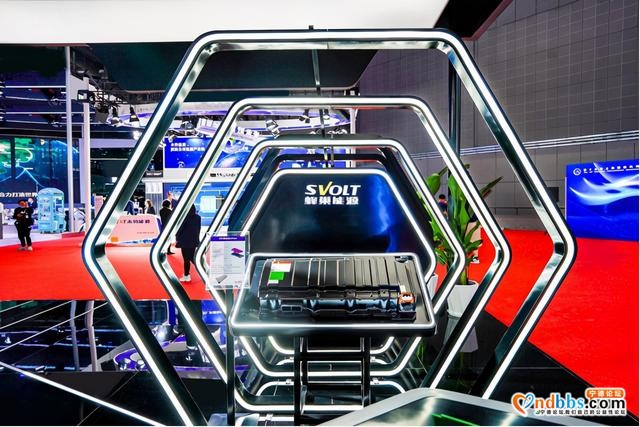 充电10分钟，续航400KM，这个企业让宁德时代“慌了”-4.jpg