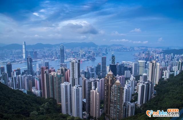 香港首富易主，宁德时代曾毓群超地产商李嘉诚，香港格局要变天？-4.jpg